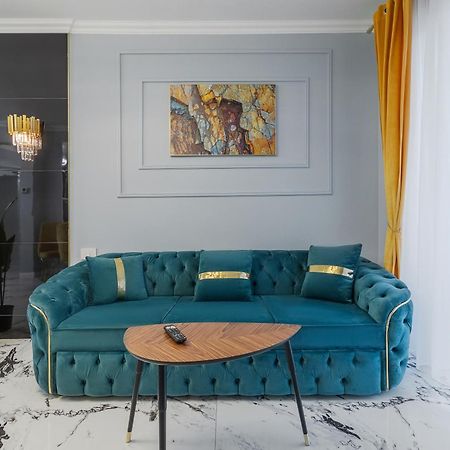 Lilla Flats Lägenhet Oradea Exteriör bild
