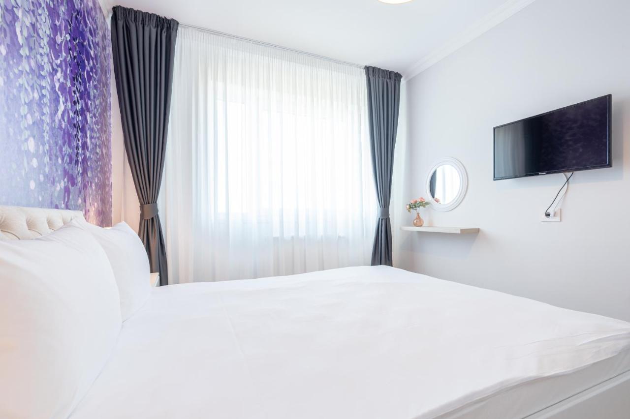 Lilla Flats Lägenhet Oradea Exteriör bild